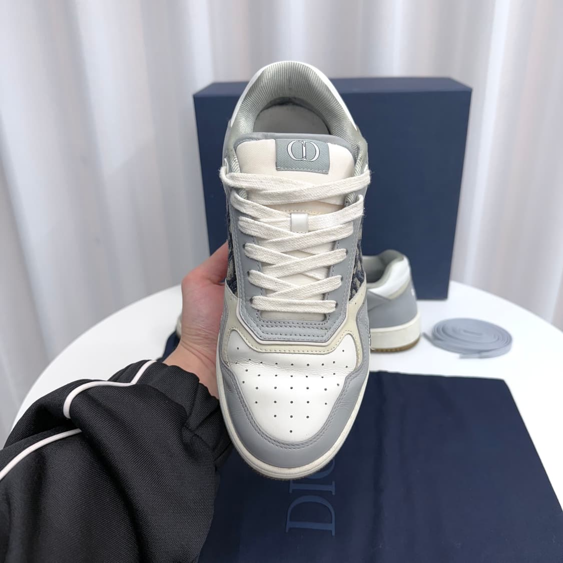 [41] 디올 b27 로우 스니커즈 그레이 상품이미지4