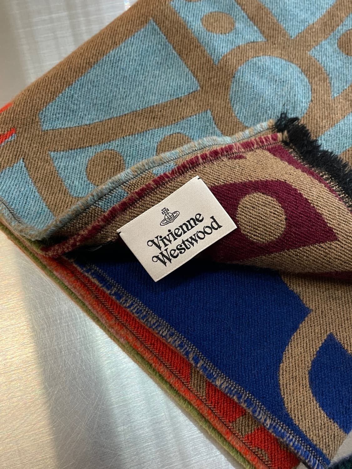 비비안 웨스트우드 로고 스카프 머플러 상품이미지1