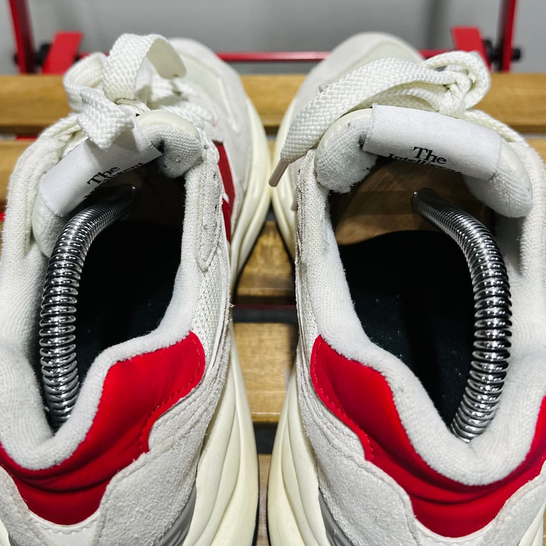 240) 뉴발란스 운동화 여성 여자 신발 57/40 레드 상품이미지5