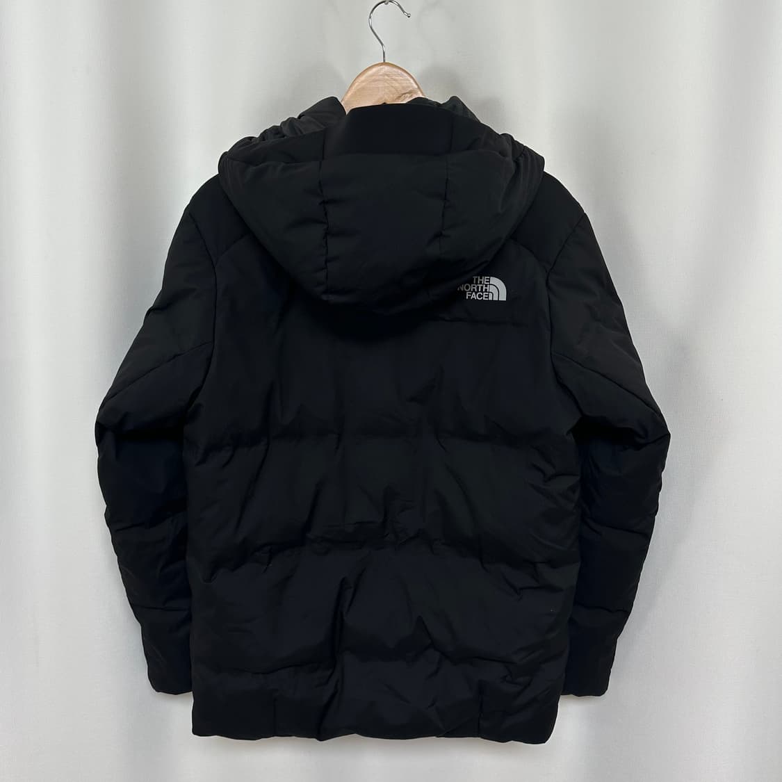  노스페이스 남자 후드 패딩 검정 새것과같아요 95  M 상품이미지8