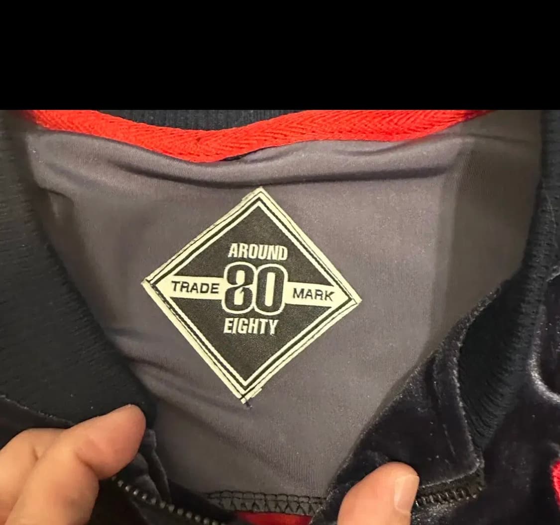 어라운드 80 velvet zipup_dark grey 셋업 상품이미지3