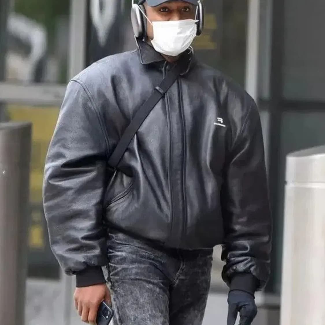 [급처] 발렌시아가 택시 xs 팝니다 칸예 유니섹스 상품이미지1