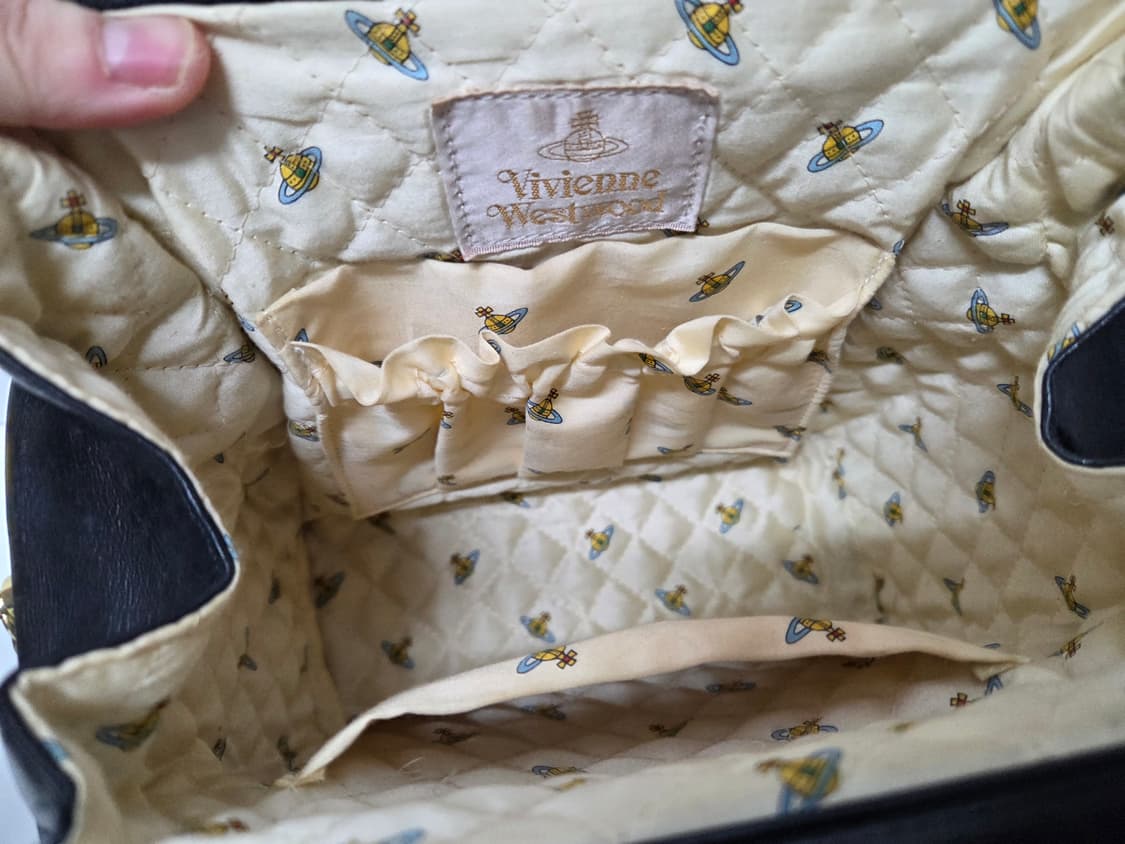 비비안웨스트우드 블랙 토트백 숄더백 상품이미지7