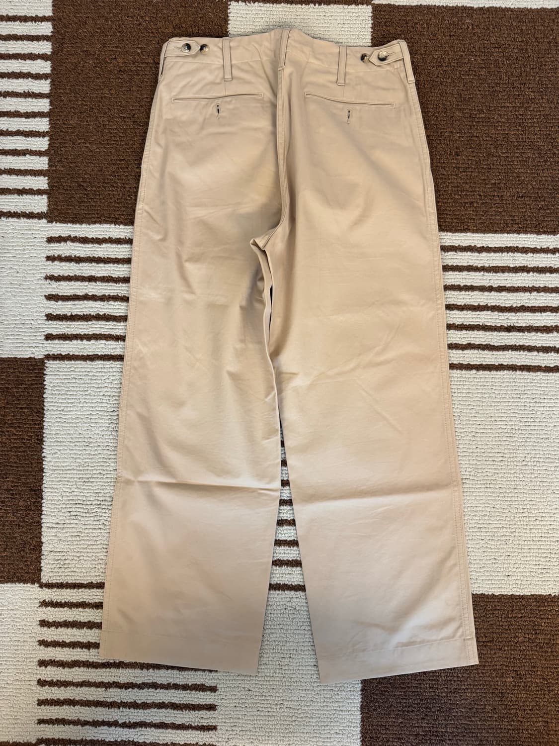 오라리 auralee 워시드 라이트 핀스 치노 상품이미지4