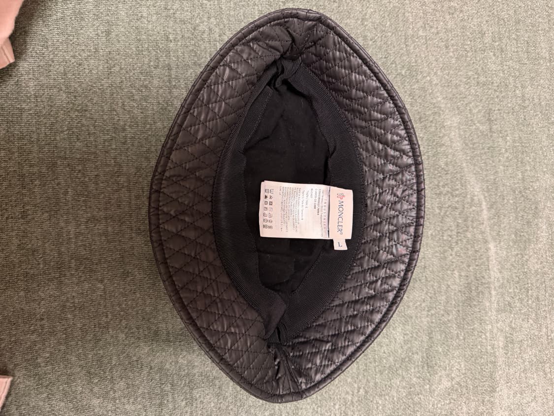 몽클레르 버킷햇 상품이미지2