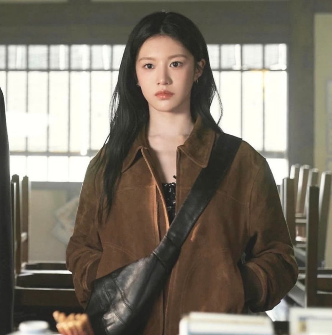 르메르 크루아상백 라지 소프트 나파레더 블랙 상품이미지2