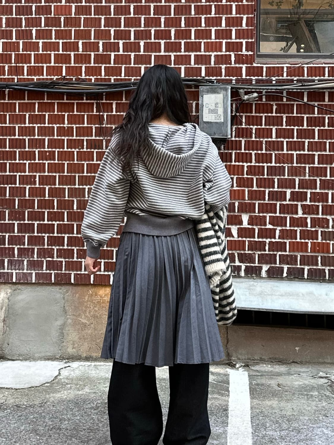 스트라이프 후드 가디건 투웨이 후드집업 플리츠 스커트 스트라이프 팬츠코디 상품이미지6