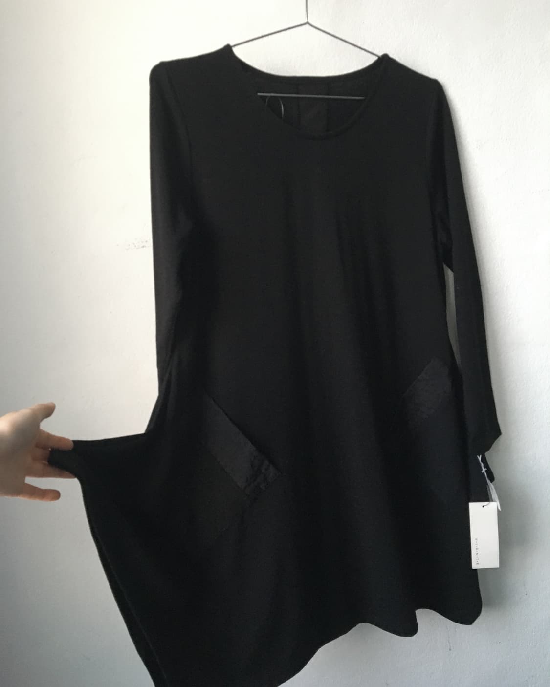 Unbalanced sleeve 상품이미지3