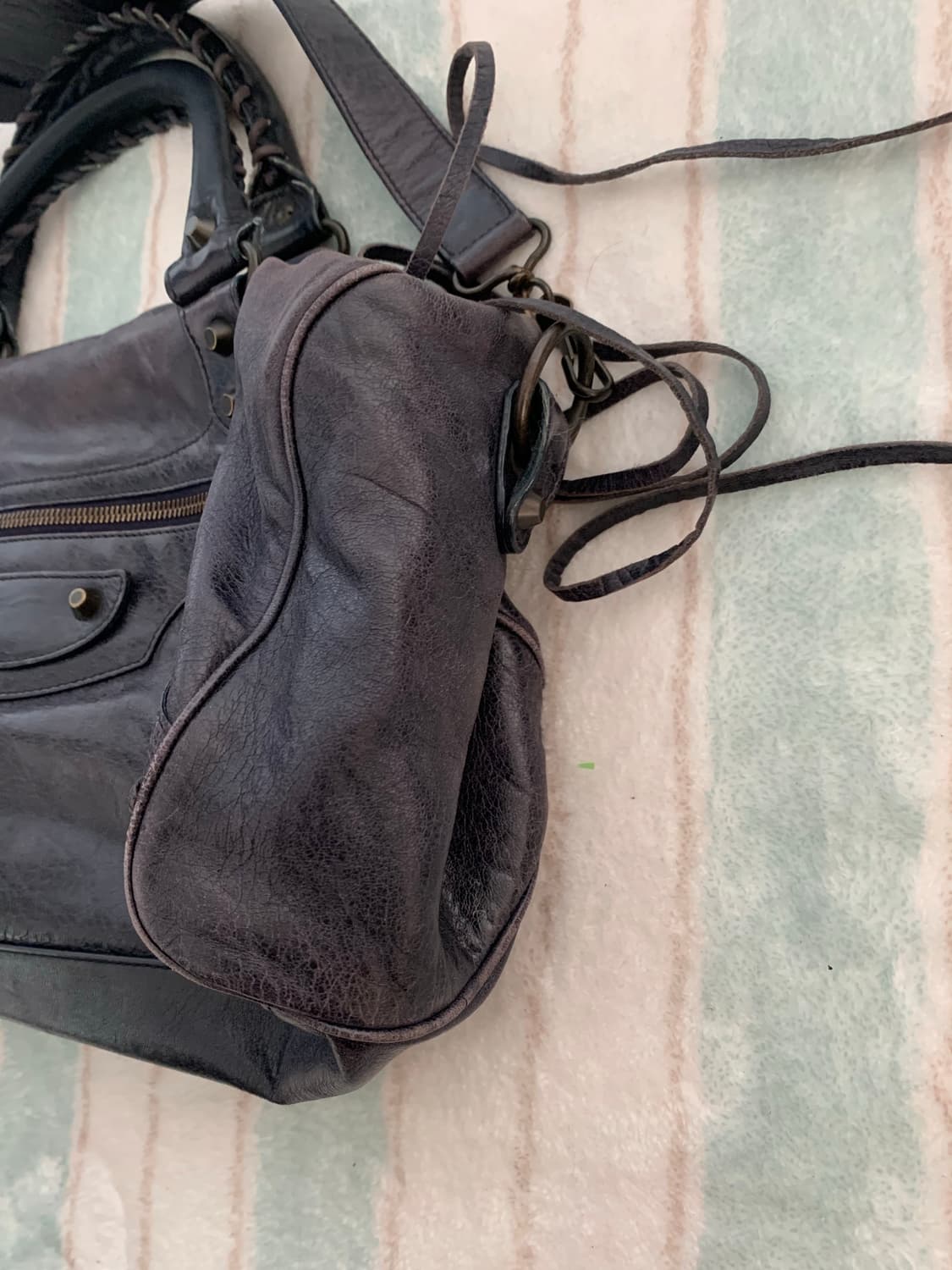 발렌시아가 모터백 트위기 상품이미지5