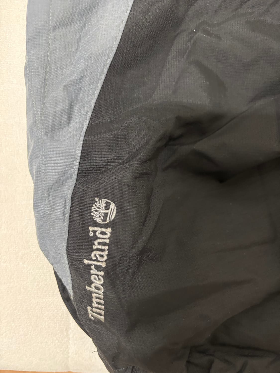 팀버랜드 바람막이 블랙 상품이미지6