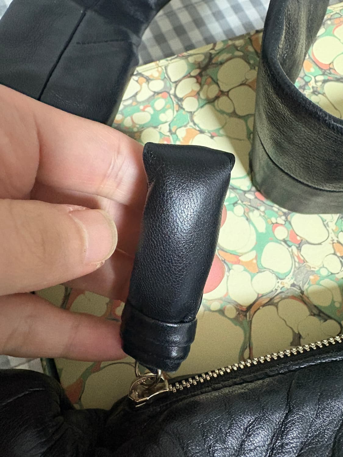 르메르 크루아상 백 스몰 양가죽 블랙 팝니다 상품이미지5