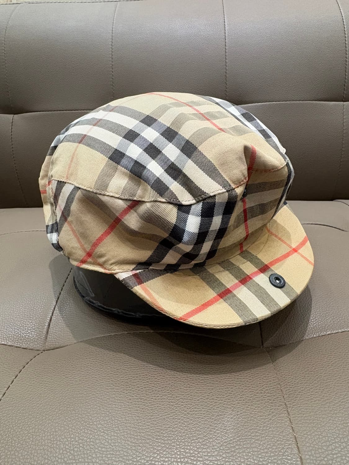 버버리 체크 헌팅캡 상품이미지6