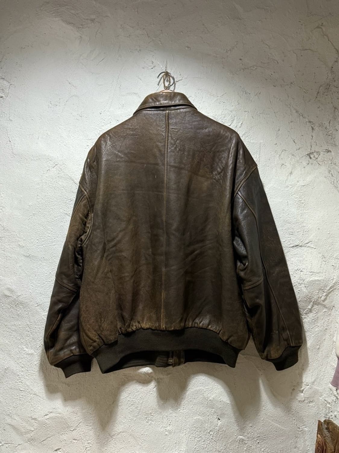 아비렉스Avirex 미공군 A2 레더 재킷 상품이미지2