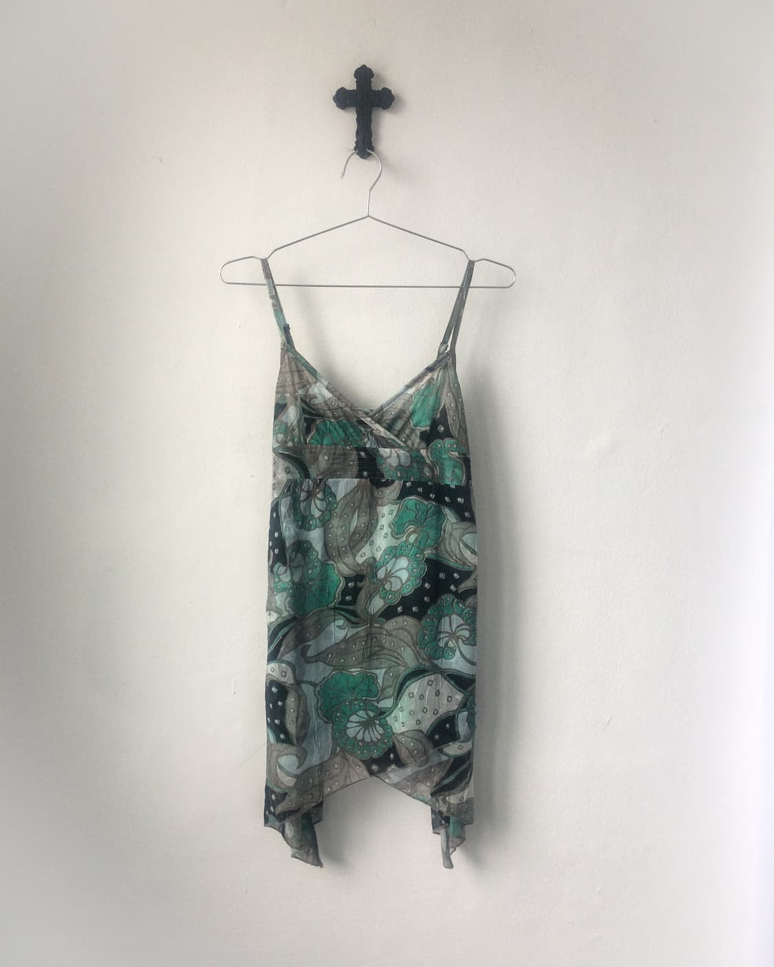 Pattern point unbalanced sleeveless 상품이미지2