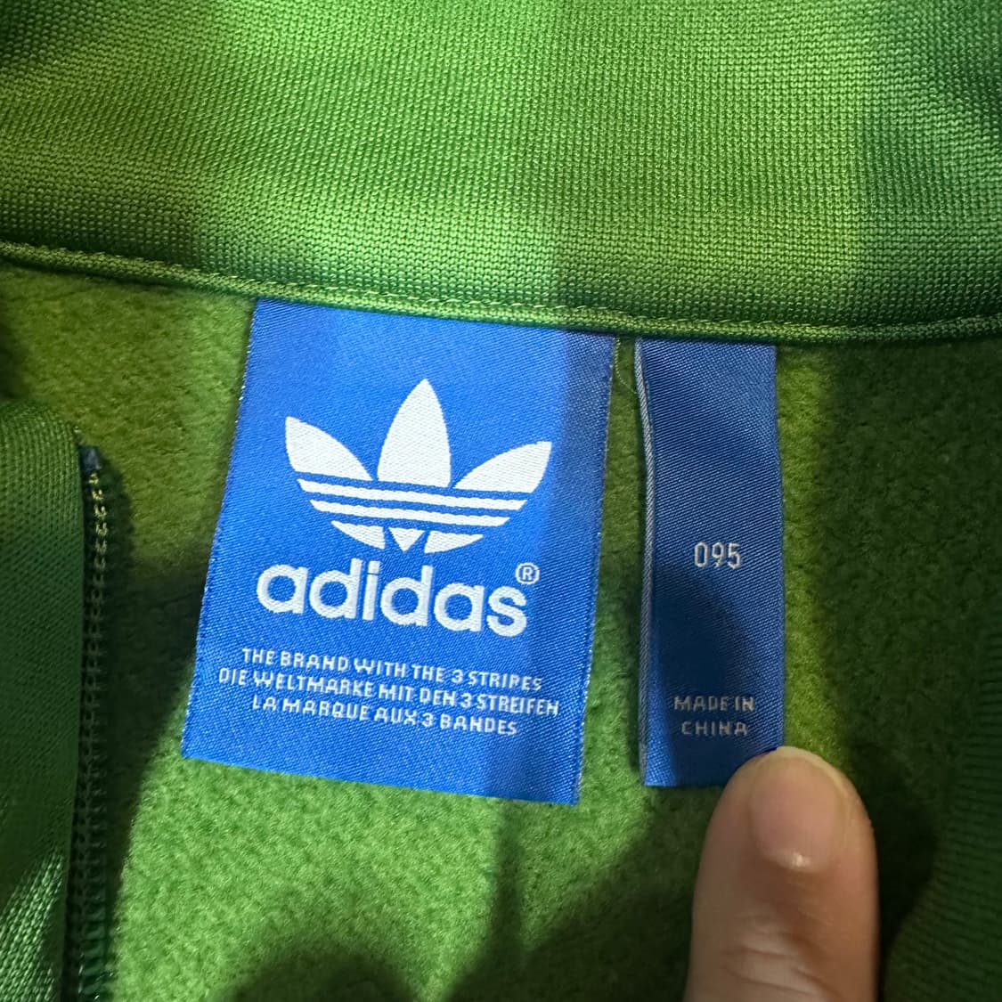 ✨ (바배) 아디다스 니고베어 한정판 빅로고 그린 트랙탑 져지  상품이미지3
