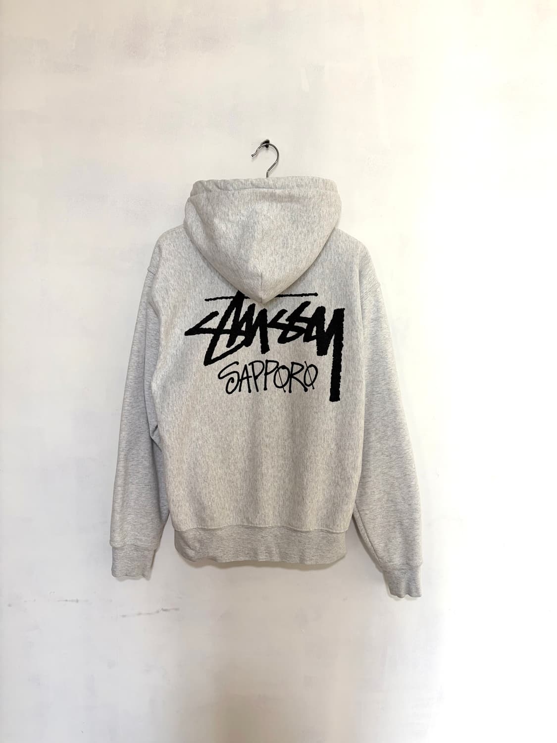 스투시(Stüssy) 삿포로 챕터 한정판 후드 집업 상품이미지1