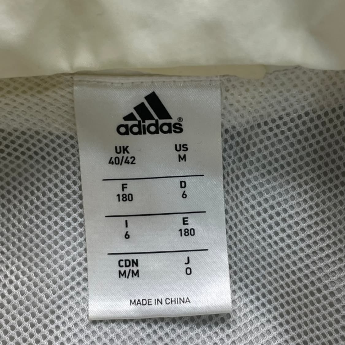 100 아디다스 레알마드리드 바람막이  상품이미지3