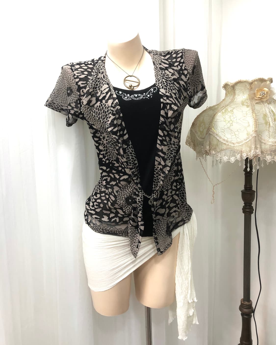 floral leopard pattern sheer short sleev 상품이미지1