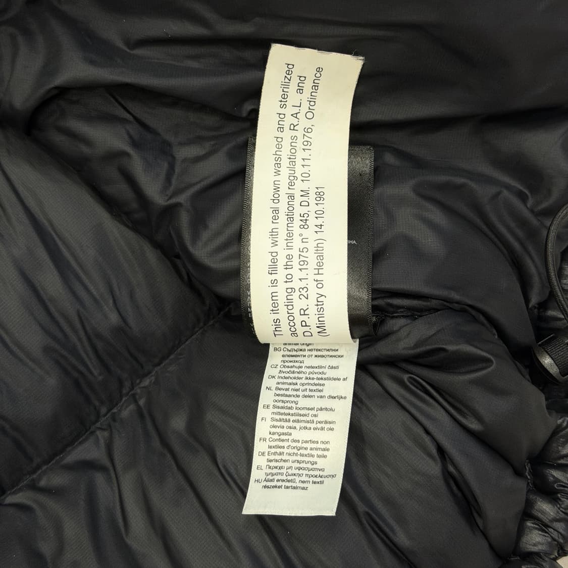 노스페이스 우먼 해외판 크롭 눕시700 숏패딩 자켓 블랙 M 상품이미지6