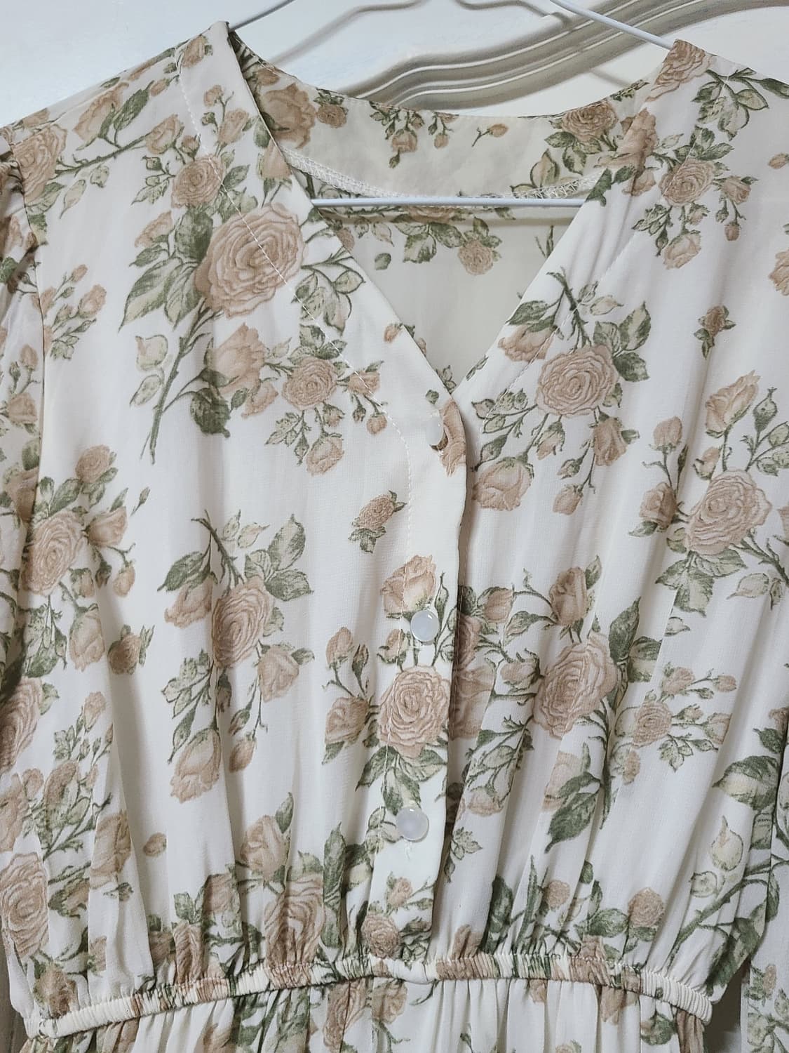 베이지색 플라워원피스 상품이미지3