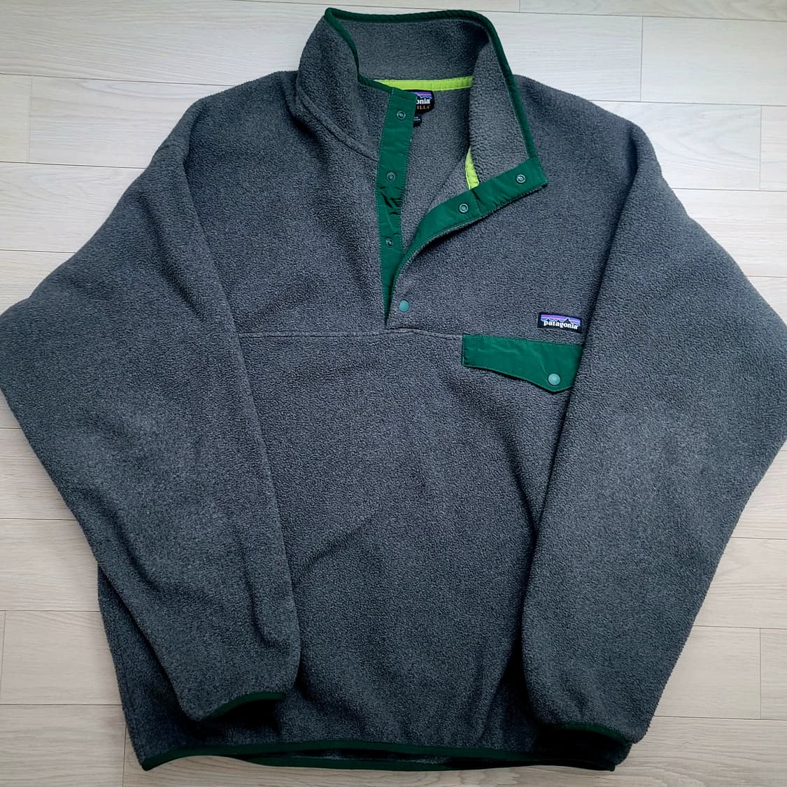 [ L ] 파타고니아 신칠라 라이트웨이트 니켈/그린 상품이미지1