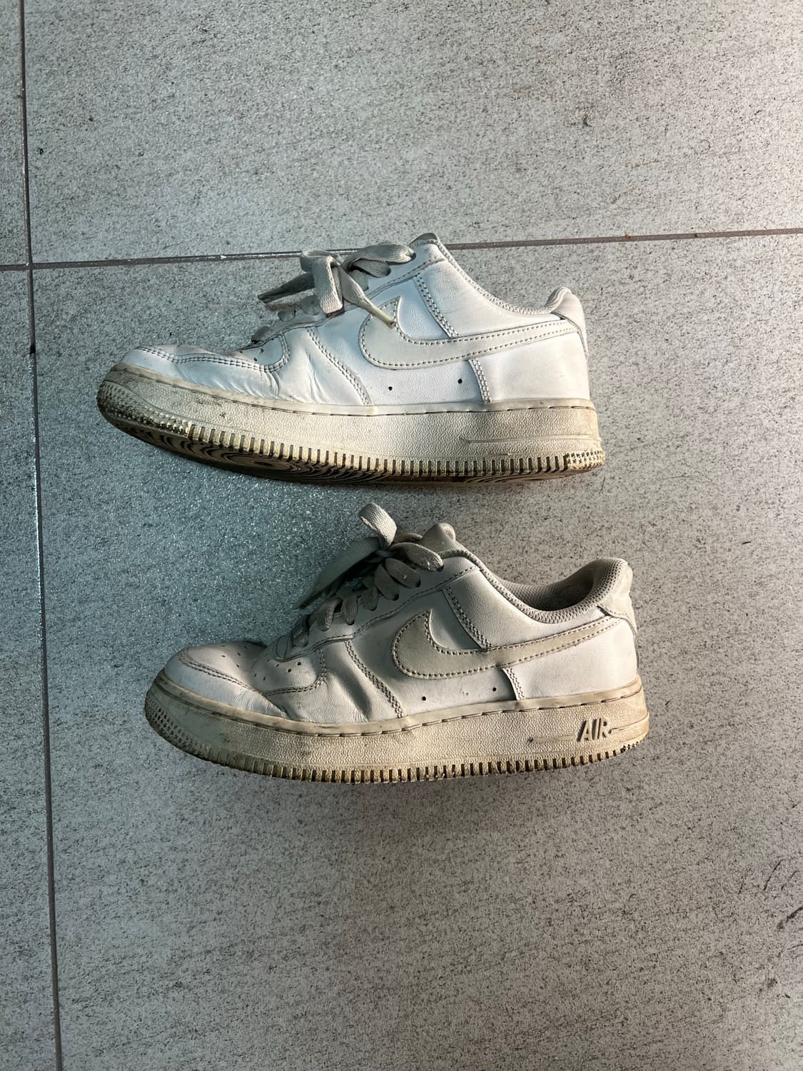 나이키 에어포스 230 상품이미지2