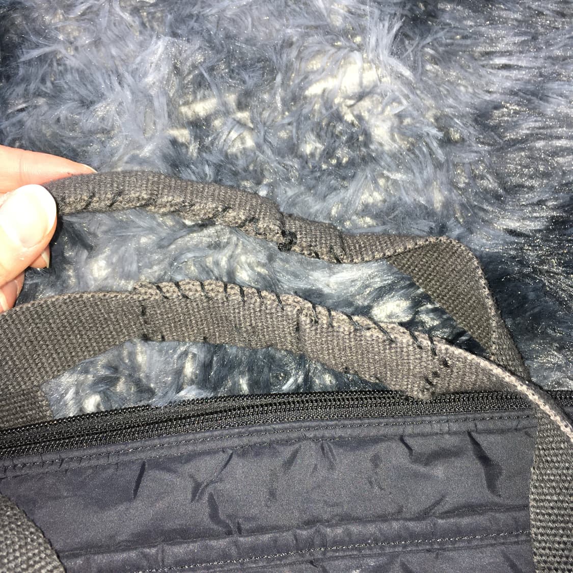 투티/0376 X LARGE 블랙 자수 로고 가방 토트백 상품이미지9