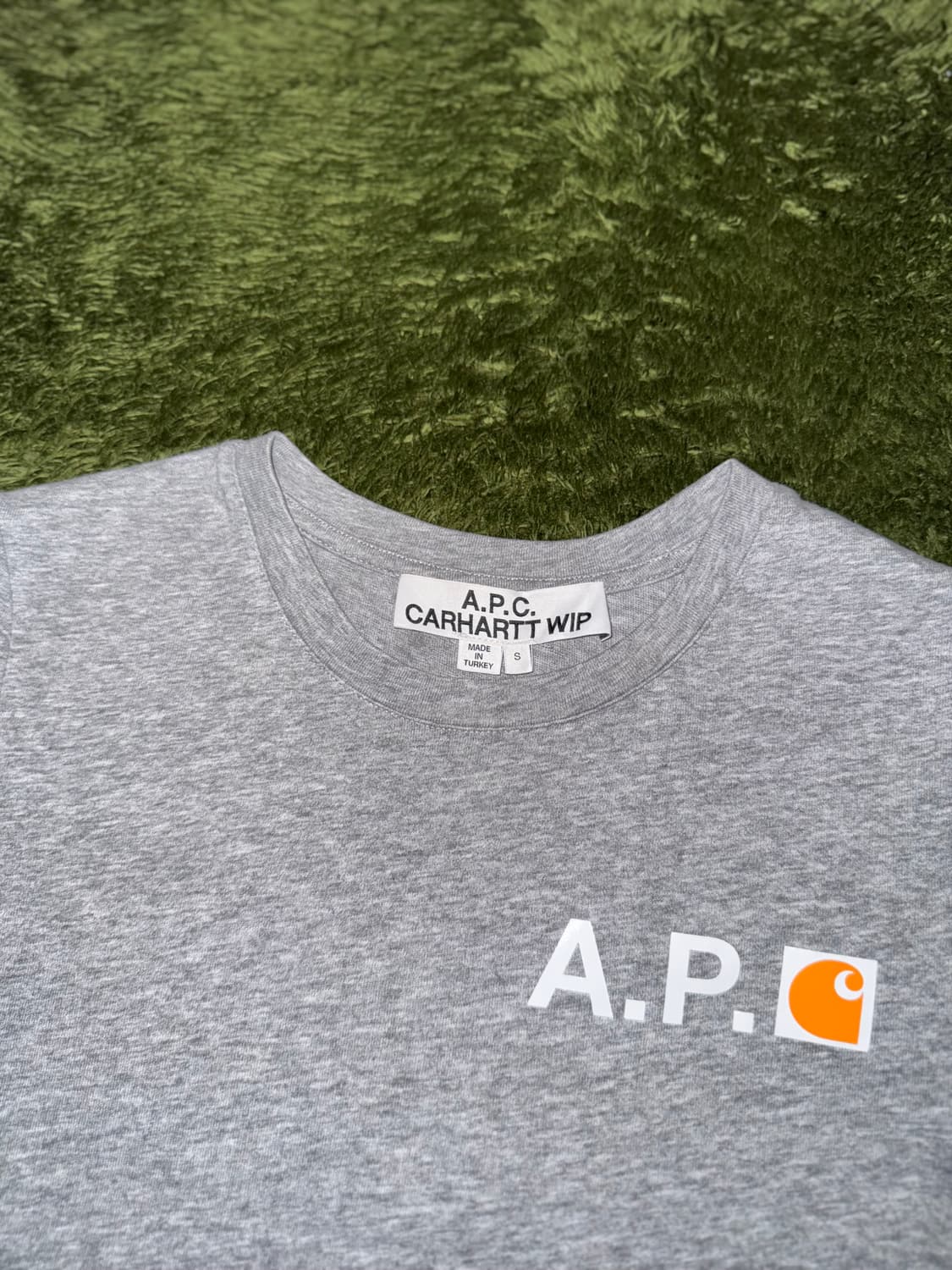 [S] Carhartt WIP X A.P.C. 칼하트 아페쎄 로고 티셔츠 상품이미지3