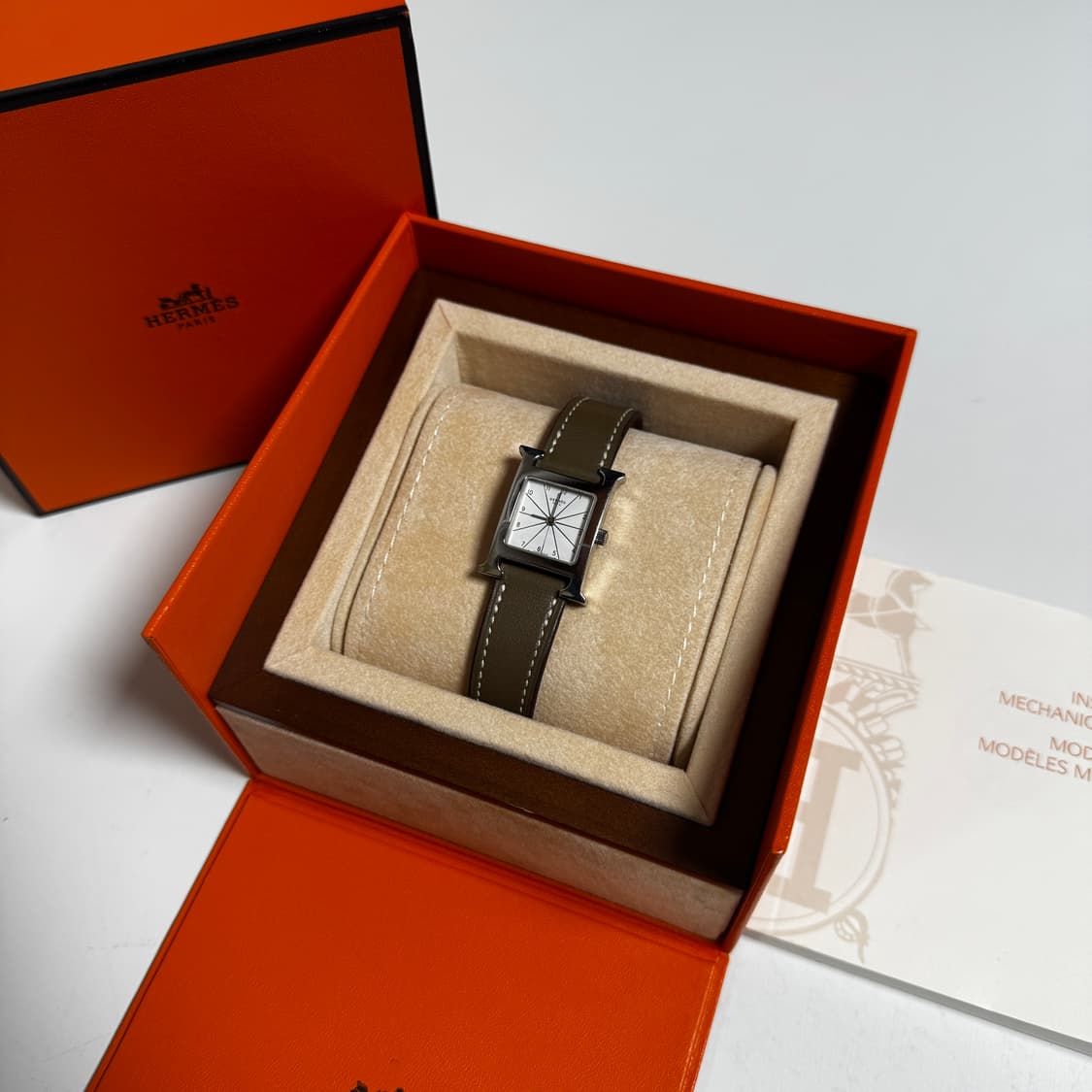 에르메스 H 아워 PM 에토프 은장 시계 21MM 상품이미지1