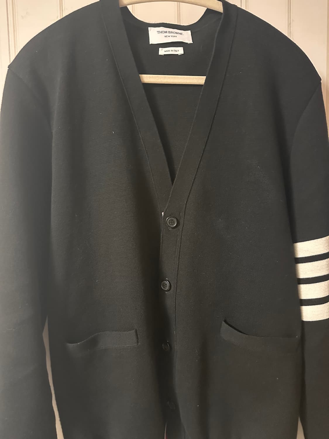 톰브라운 가디건 상품이미지1