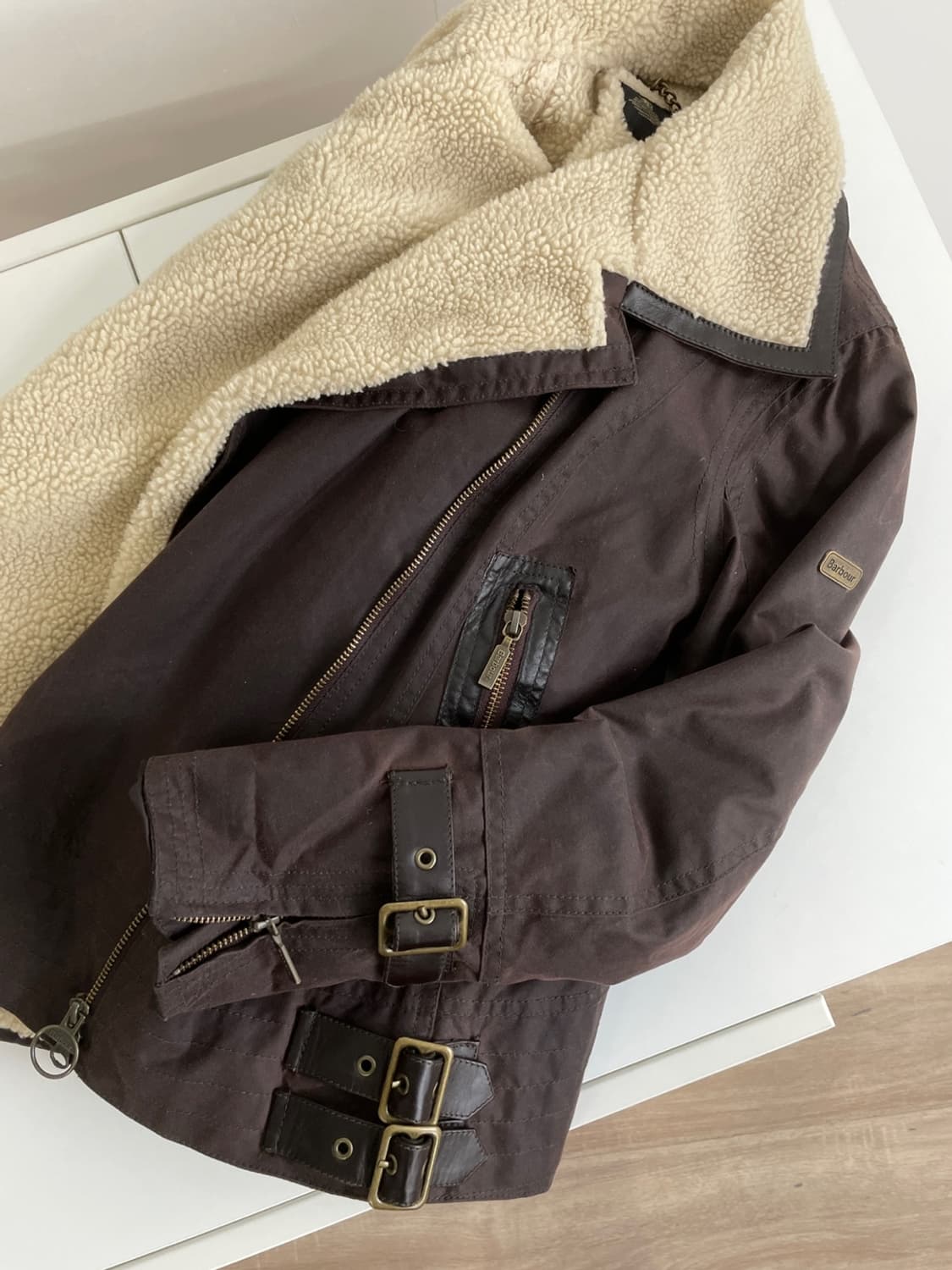 바버 Ordanance 무스탕 왁스 자켓 상품이미지1