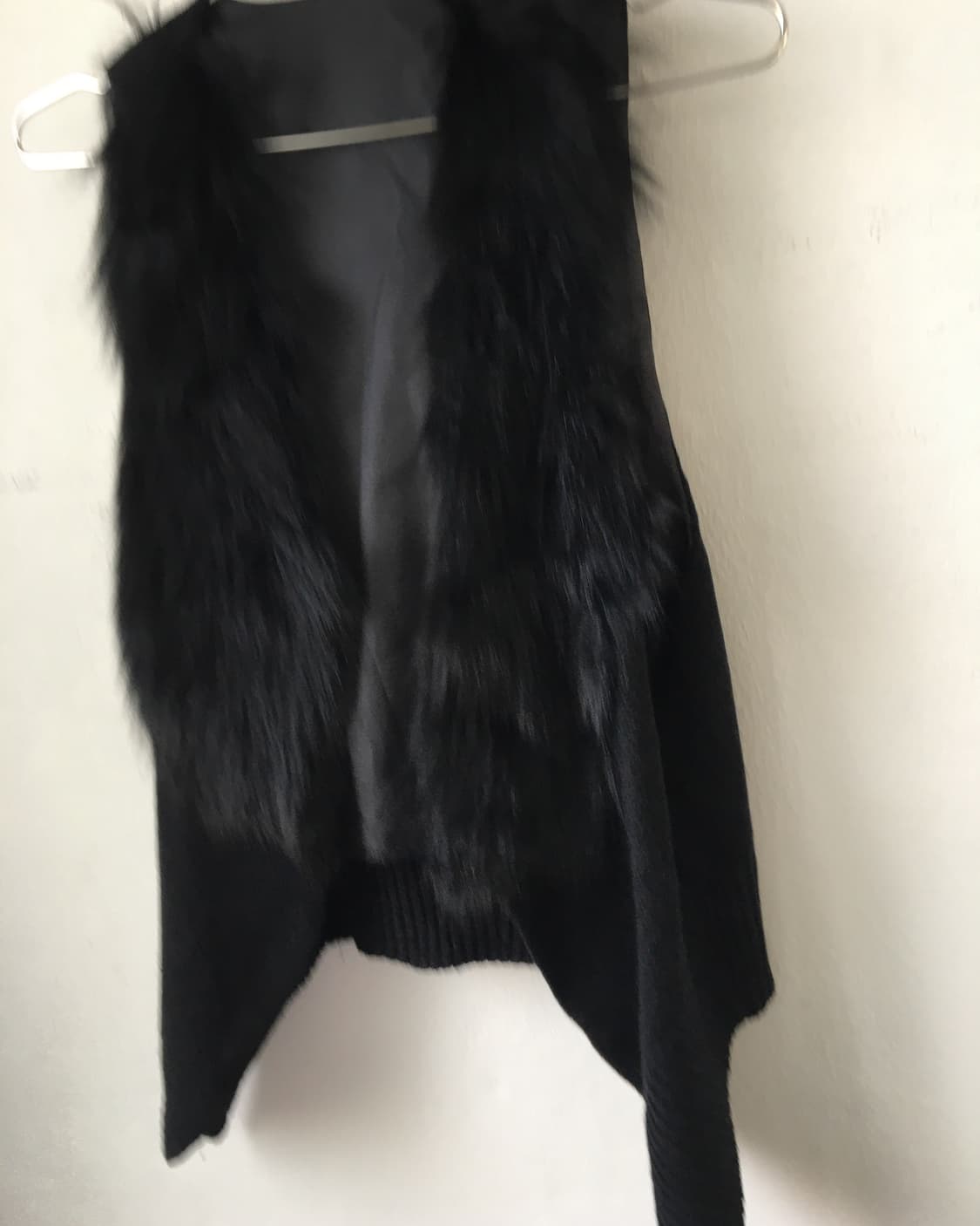 Fur layered knit vest 상품이미지3