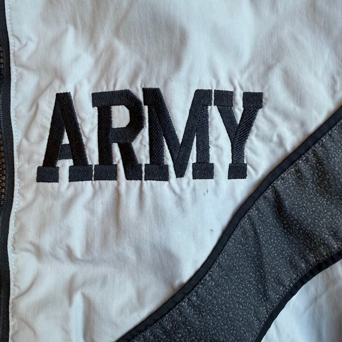 아미 윈드자켓 상품이미지4