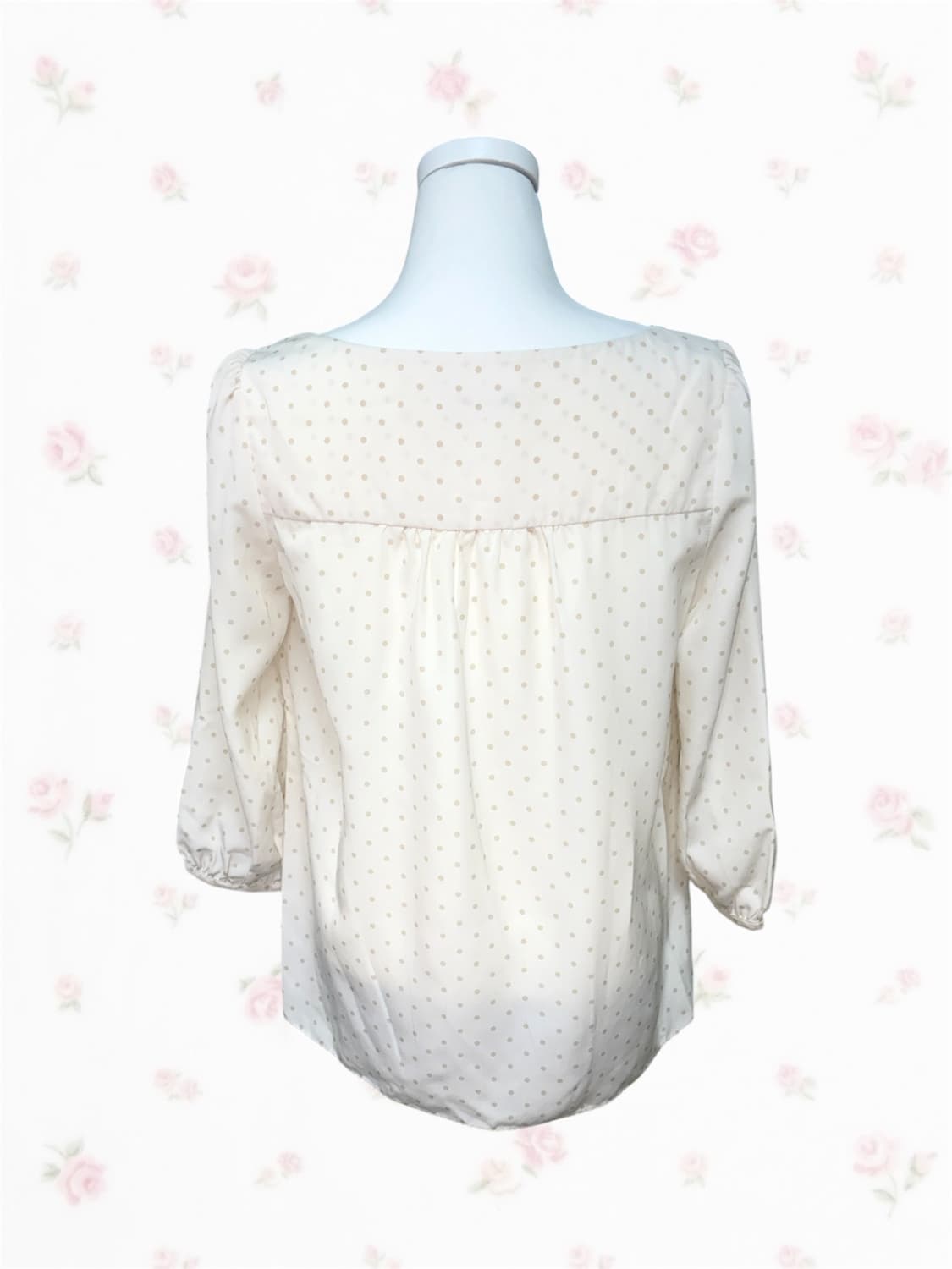 Feroux 도트 빅 리본 베이지 탑 상품이미지2