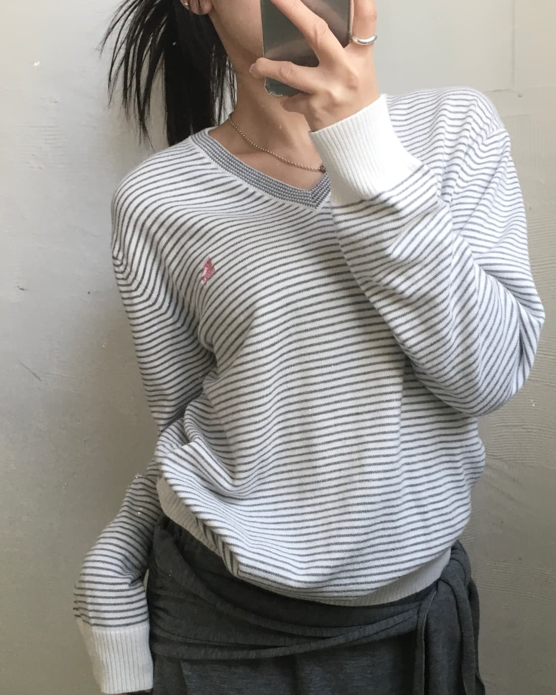 Burberry 버버리 블랙라벨 단가라 코튼 브이넥 니트 상품이미지3