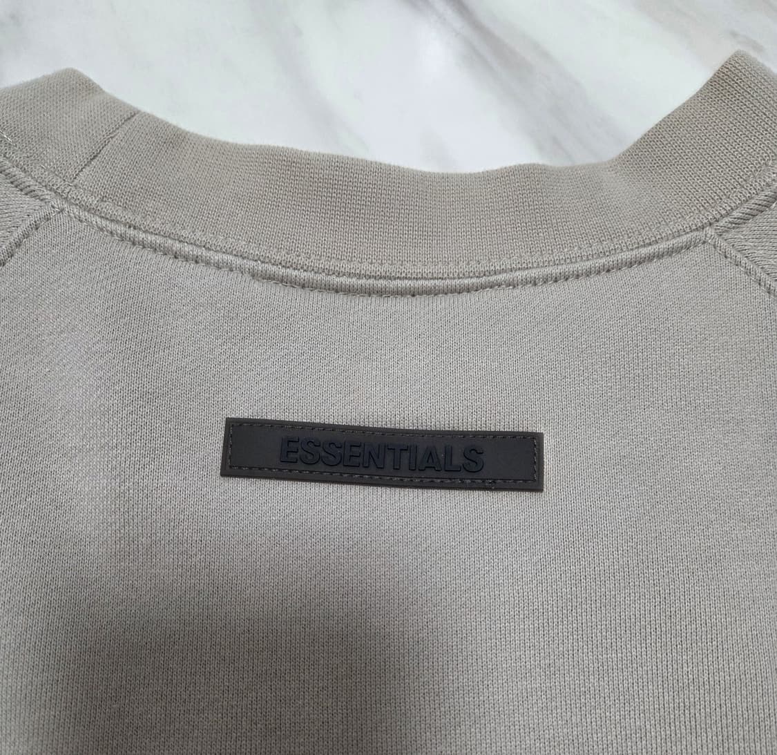 피오갓에센셜 크루넥 스웻셔츠  상품이미지8
