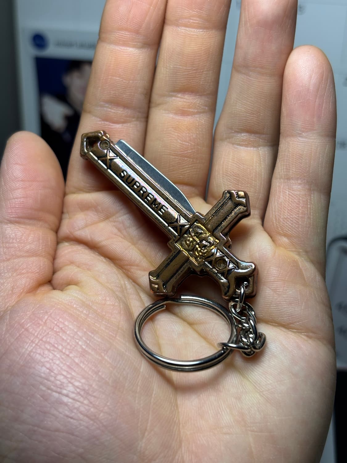 슈프림 십자가 키링  상품이미지4