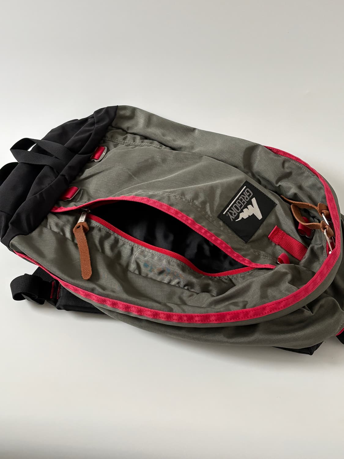 OLD GREGORY - Half Day (Olive/Red) 상품이미지6