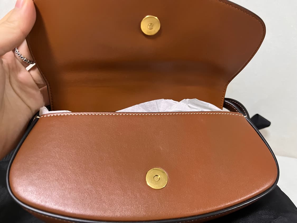 셀린느 타부 스트랩 클러치 미니백 상품이미지6