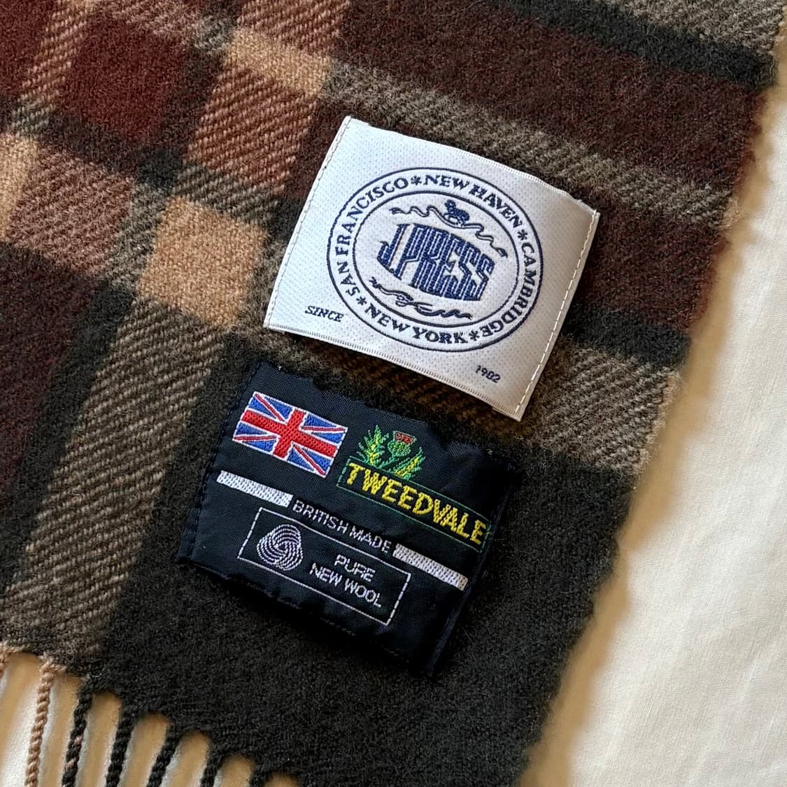 J.PRESS x TWEEDVALE 영국 클래식 타탄 체크 울 머플러 상품이미지3