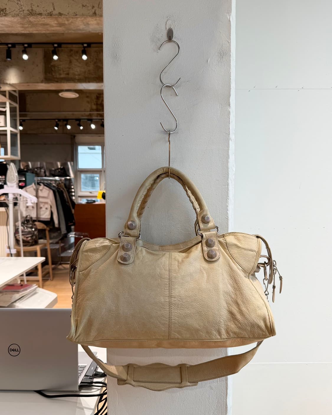 발렌시아가 옐로우 시티 모터백 상품이미지5