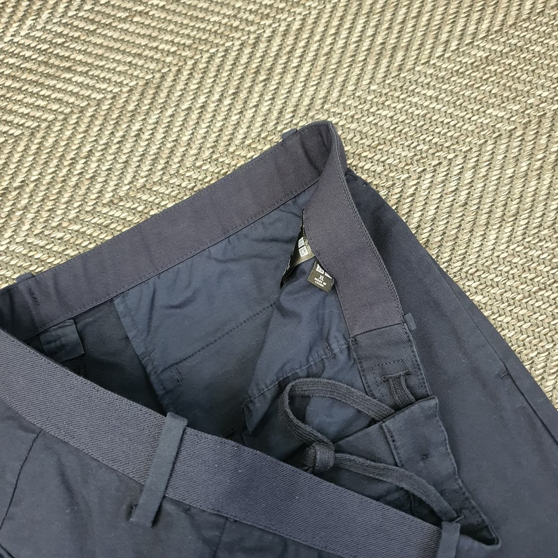 유니클로 밴딩 스판 팬츠 남자35~36 상품이미지2