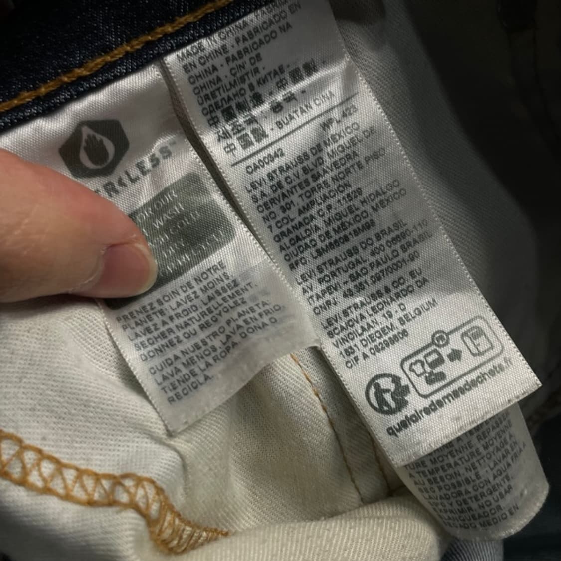 32 리바이스 502 청바지 상품이미지3