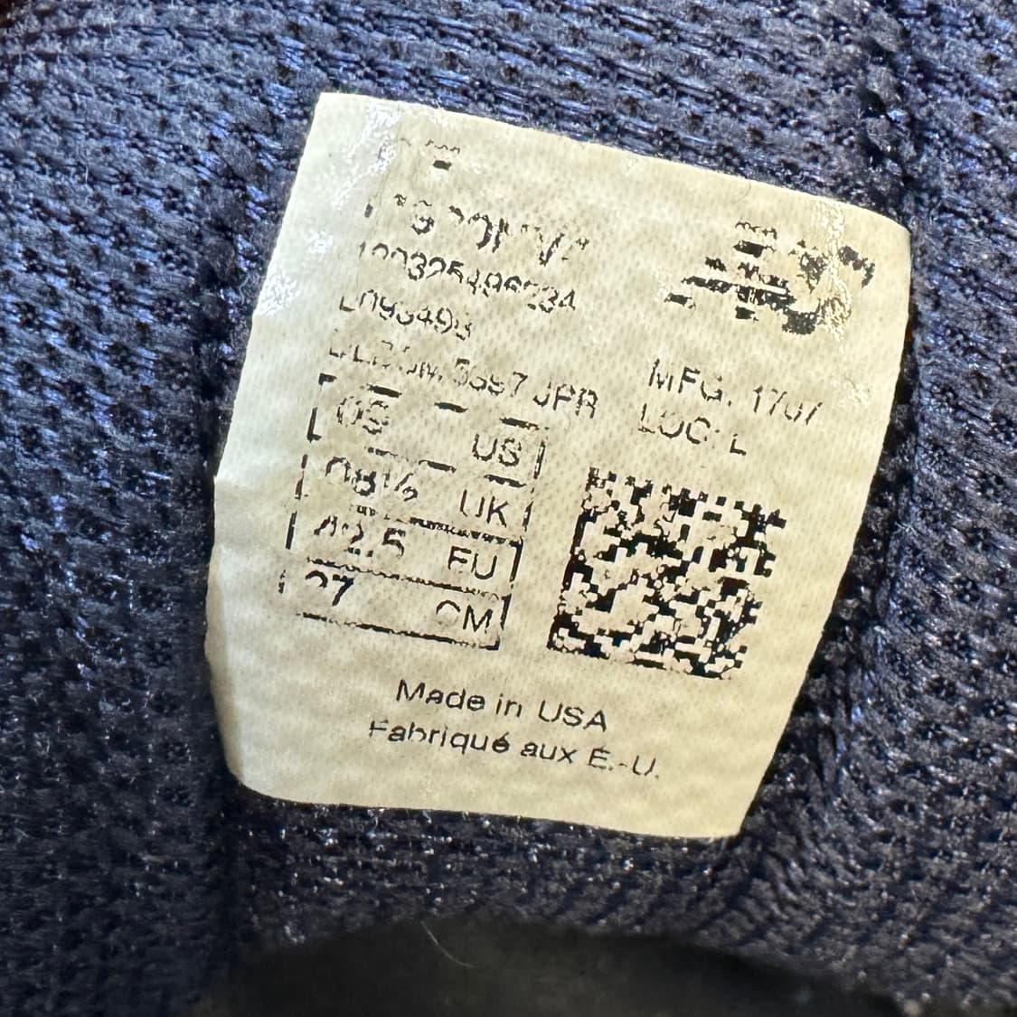 뉴발란스 990V4 네이비 그레이 스니커즈 270 상품이미지8