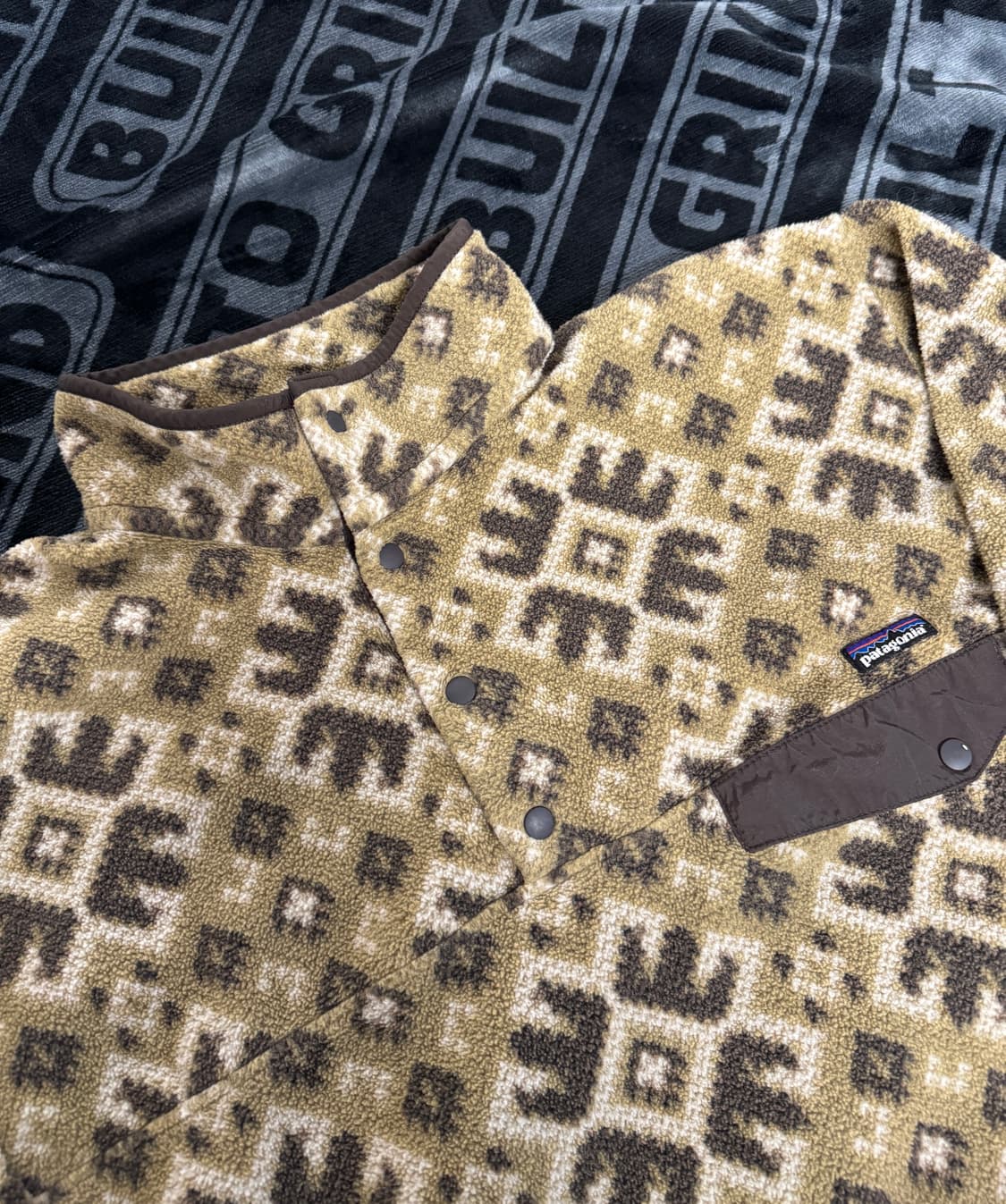 파타고니아 신칠라 스냅 티 풀 오버 브라운 오로라 스노우 플레이크 상품이미지3