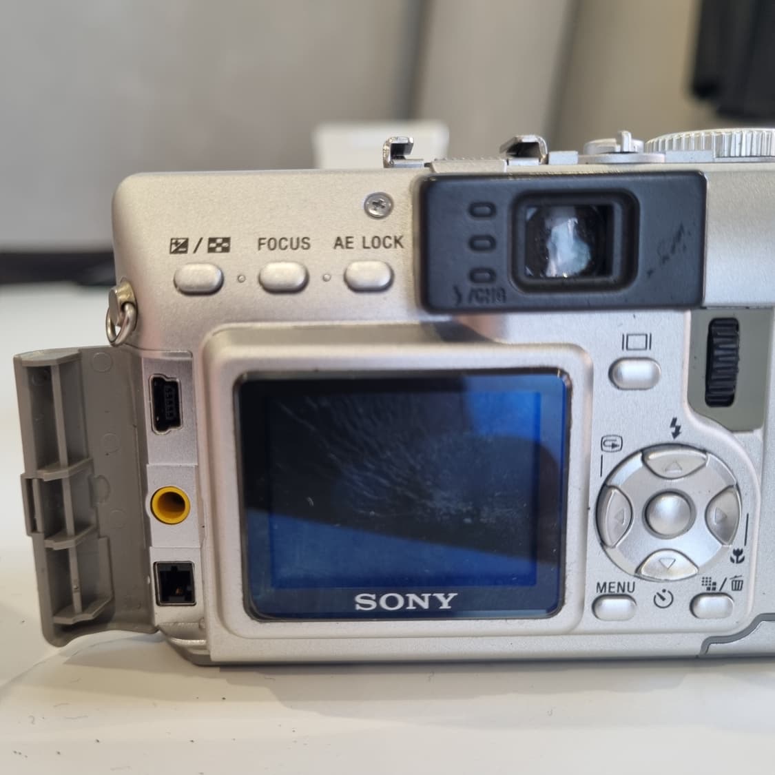 일본 소니 빈티지디카 이쁜색채감 모든작동완벽 바디A급 레트로카메라 상품이미지4