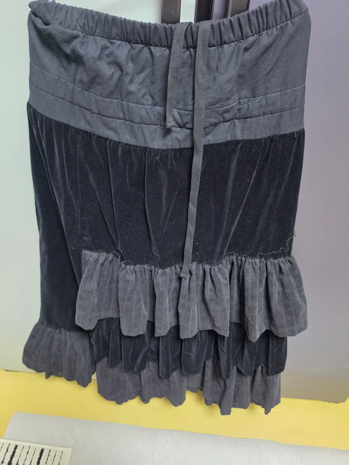 오픈와이와이 벨벳 롤드 스커트 상품이미지2