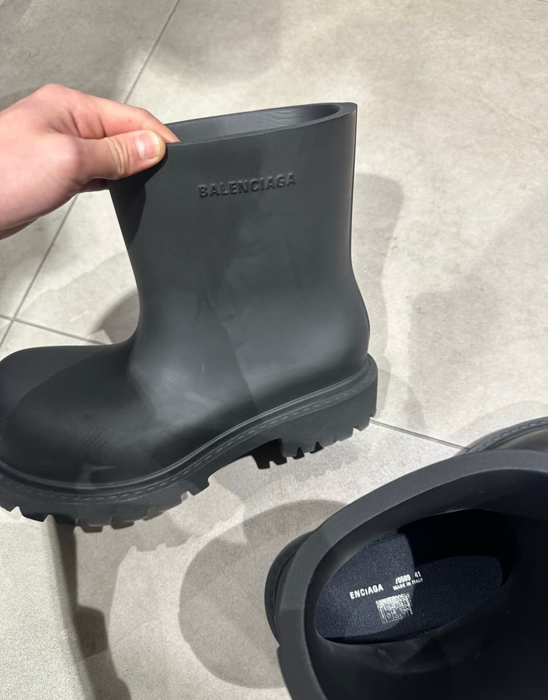 발렌시아가 스테로이드 부티 블랙 41사이즈 상품이미지5