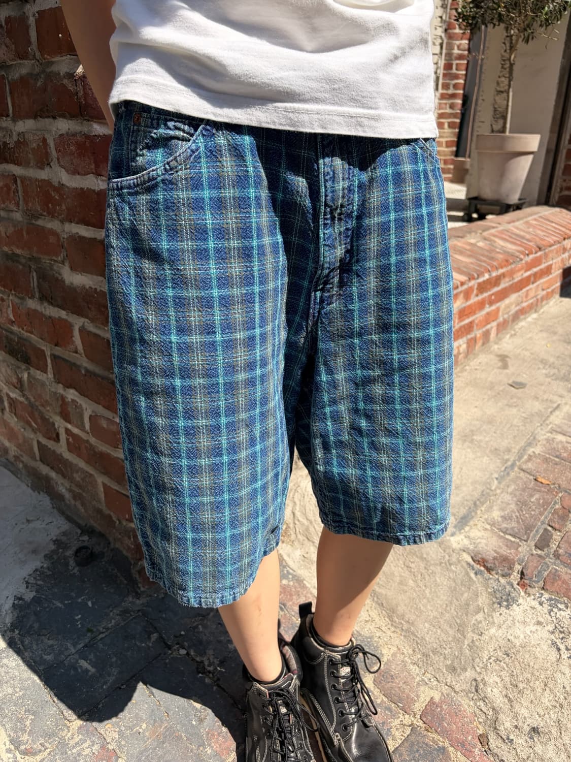 32) Levi’s 인디고 체크 와이드 데님 쇼츠 상품이미지2