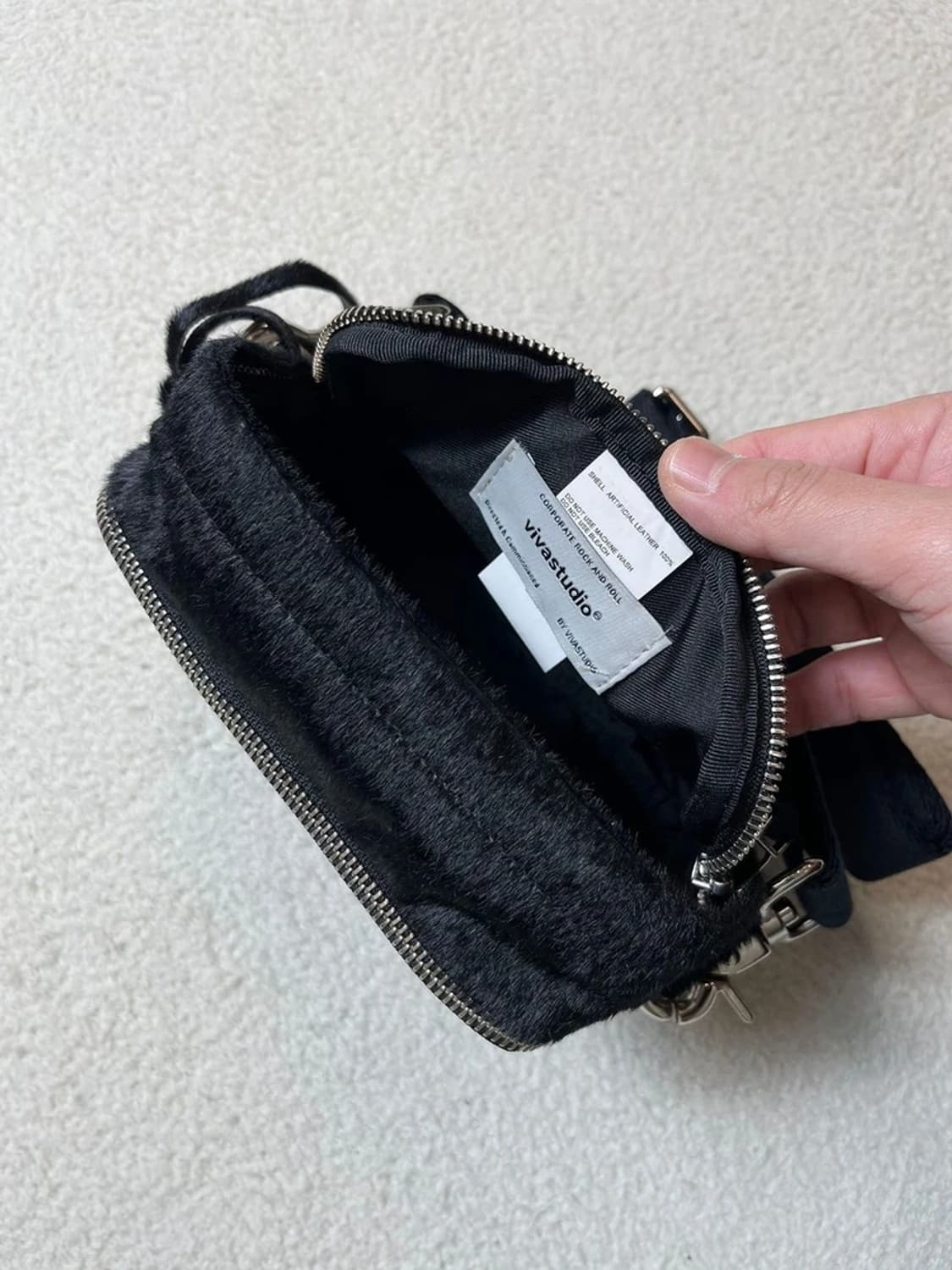 비바스튜디오 20AW 카프 레더 송치 미니 크로스백 A1693 상품이미지8